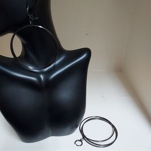 LARGE THREE TEAR CIRCULAR  HOOP BLACK  EARRINGS